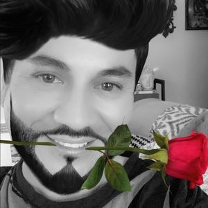 Meet your Posher, Juan